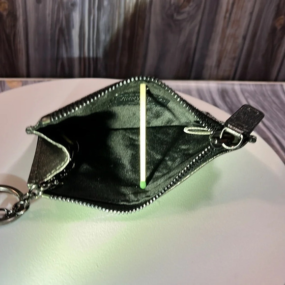 EUC JIMMY CHOO ACCESSORIES POUCH. - Picture 7 of 10